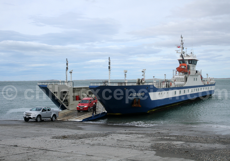 Traversée du Détroit de Magellan Traversée du Détroit de Magellan