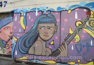 Dessins sur les murs à Yungay Santiago