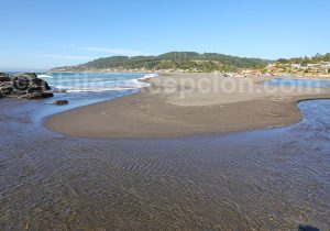 Port de pêche et station balnéaire de Curanipe