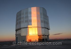 25-1 Very Large Telescope, Cerro Paranal