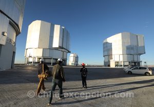 9-2 Very Large Telescope, Cerro Paranal