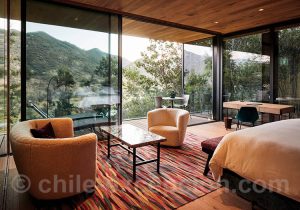 Antiquity Suite, Vik