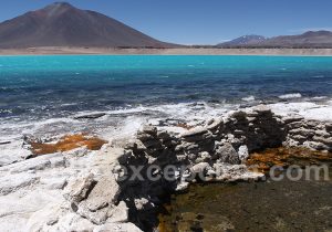 Thermes d'eau chaude de la laguna Verde, parc Nevado Tres Cruces