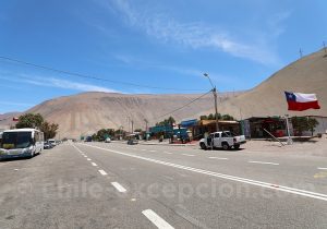 Cuya, Route 5 Panamericana Arica-La Serena