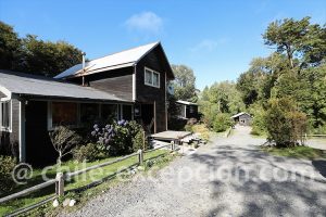 Arrivée à la Posada Kahuel, sur la route Australe, région des Lacs, Chili