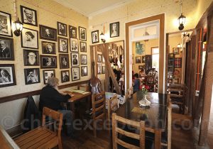 Faire étape à Papudo, côte Pacifique du Chili Faire étape à Papudo, côte Pacifique du Chili